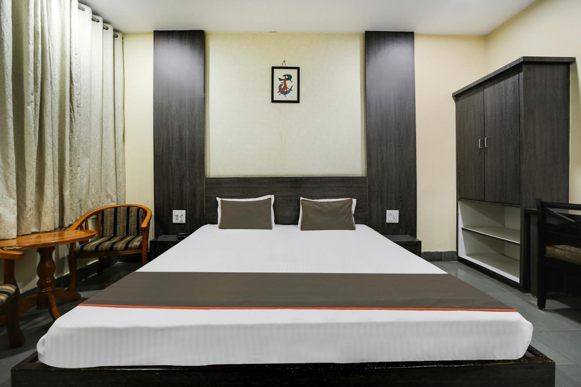 Collection O Hotel Silver Inn Bhopal Exterior foto